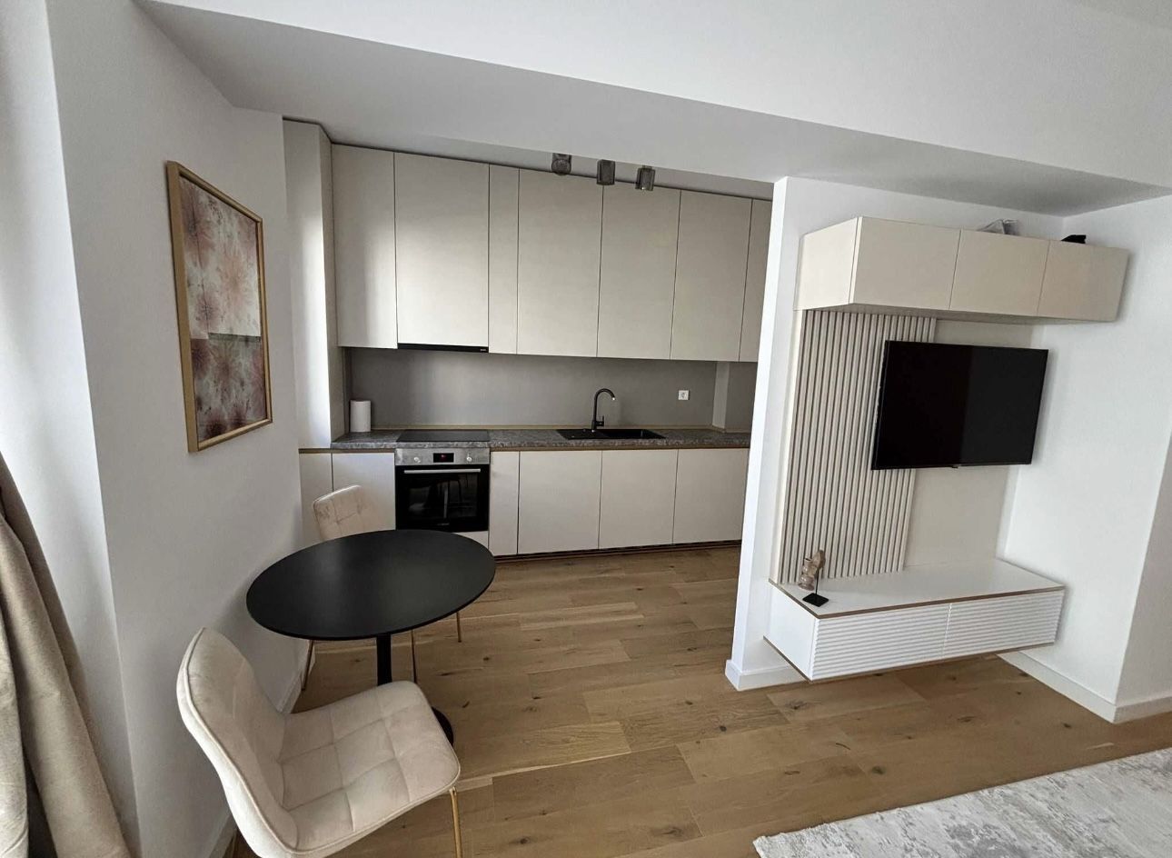 First Estates | Închiriere apartament 2 camere - Poză 4