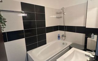 2 camere decomandat, centrala, parcare, bloc nou, pet friendly - Poză 3