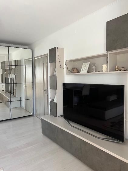 Vanzare Apartament 2 Camere Intre Nerva Traian si Mall Vitan - Poză 6