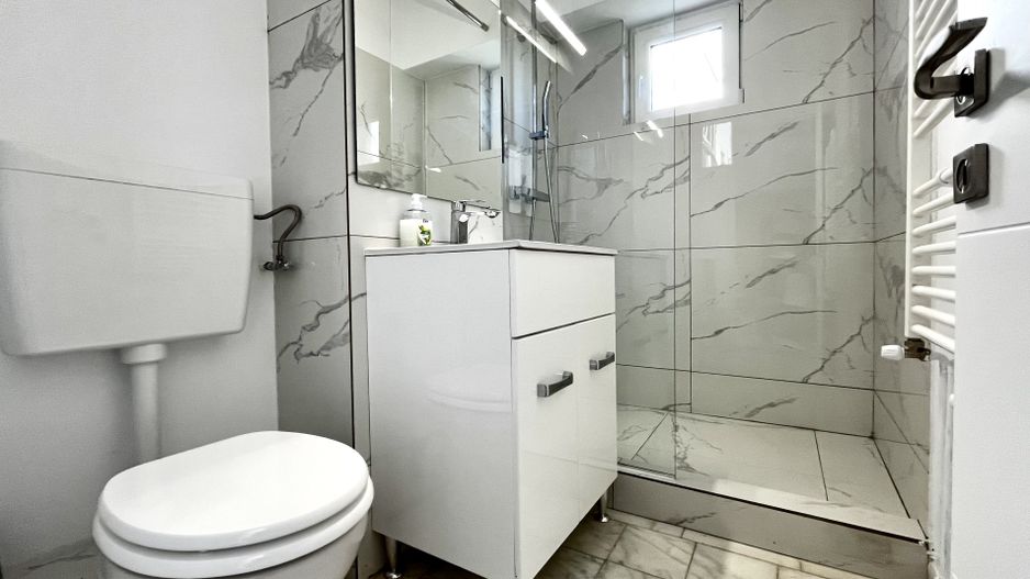 Apartament 4 camere, renovat integral, in zona Aradului- Iulius Mall - Poză 16