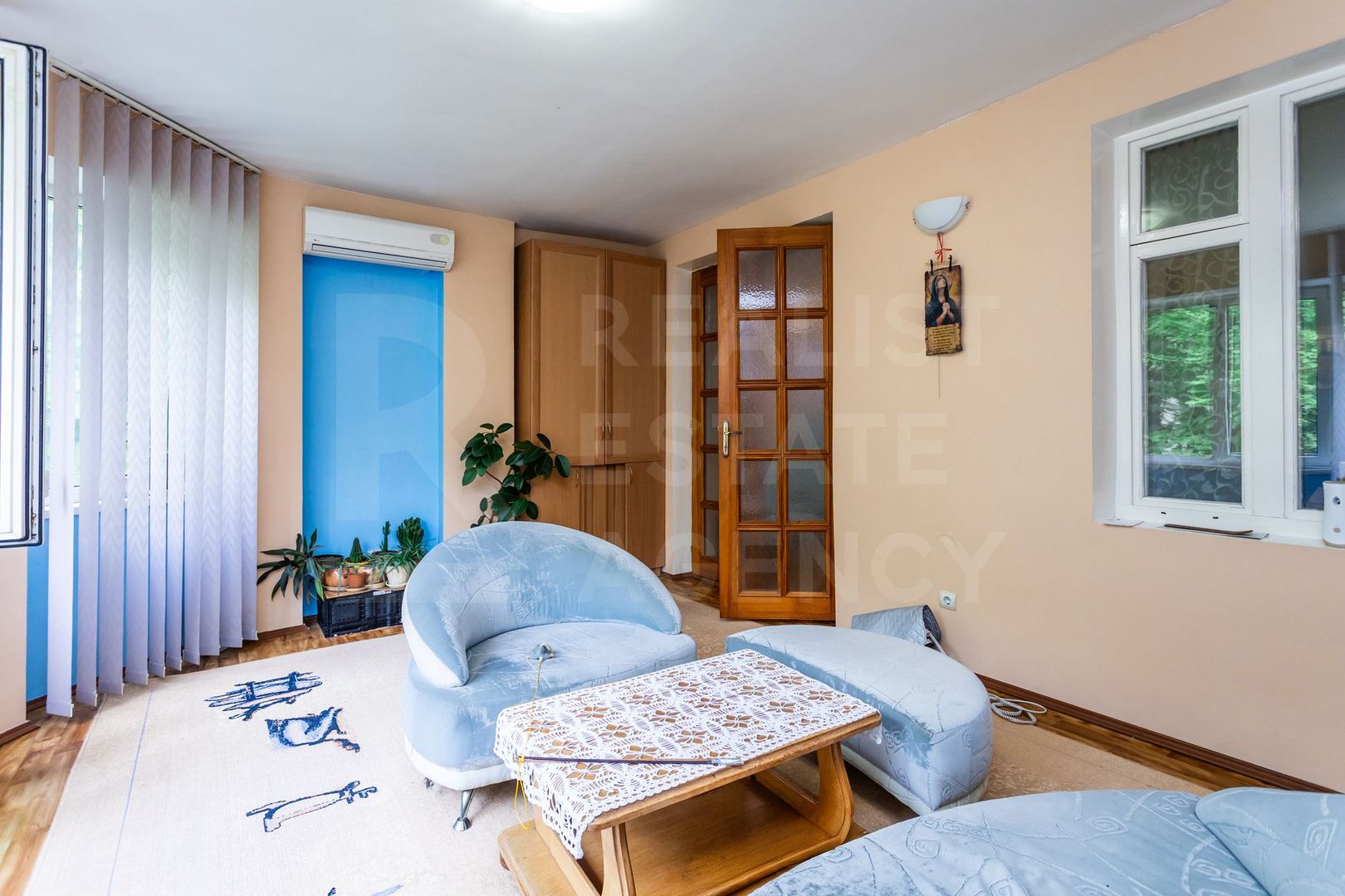 Vânzare, apartament, 4 camere, str. Miron Costin, Rîșcani - Poză 2