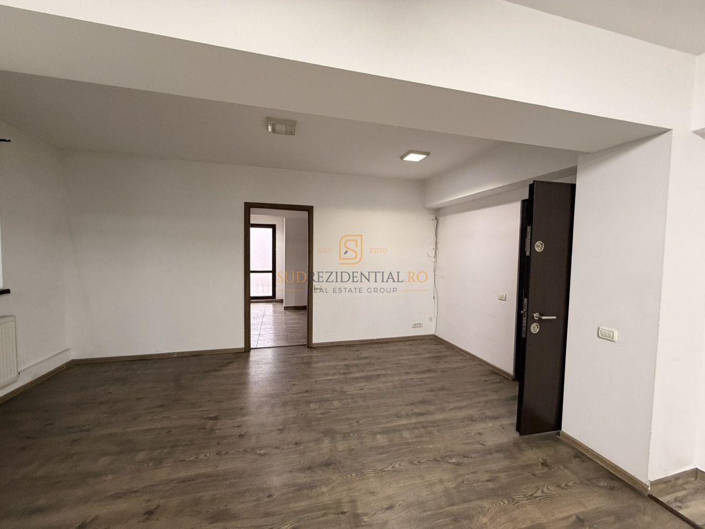 Spatiu comercial, pozitionare excelenta, exact la metrou Aparatorii P - Poză 15