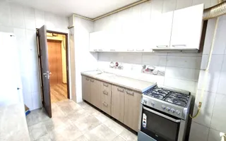 Apartament 3 camere Ultracentral-Pitesti-Bloc Mobilux etaj intermediar - Poză 15