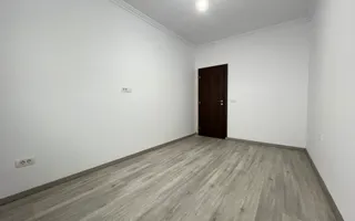 Duplex cu 5 camere, bucatarie inchisa, la cheie | Giarmata - Poză 11