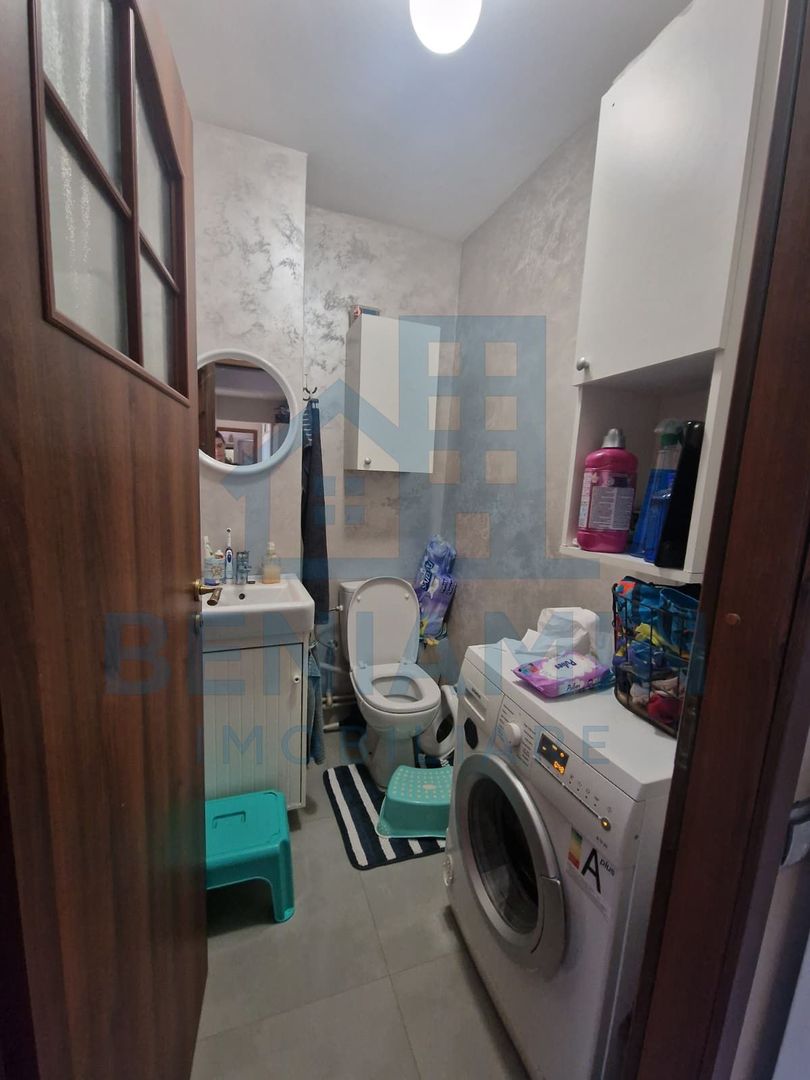 4 decomandate - 80mp - centrala proprie - renovat - Calea Bucuresti - Poză 8