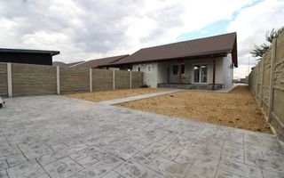 Duplex modern,  prima închiriere | Moșnița Veche - Poză 2