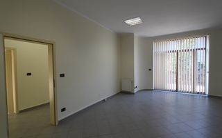 Birouri în vila - zona Balcescu - Poză 31