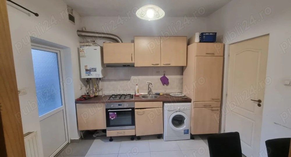Apartament 1 camera curte comuna cu  centrala - Poză 3