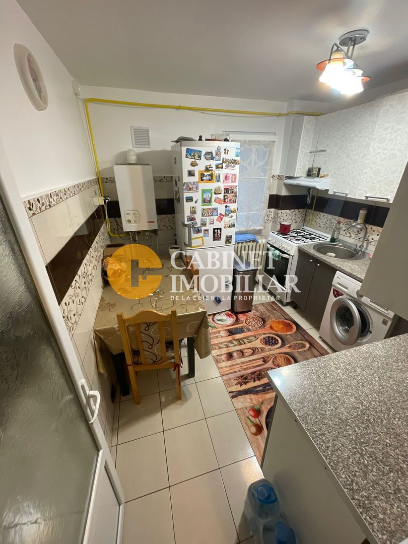 2 CAMERE - 52 MP - ETAJ INTERMEDIAR - PODU DE PIATRĂ - Poză 6