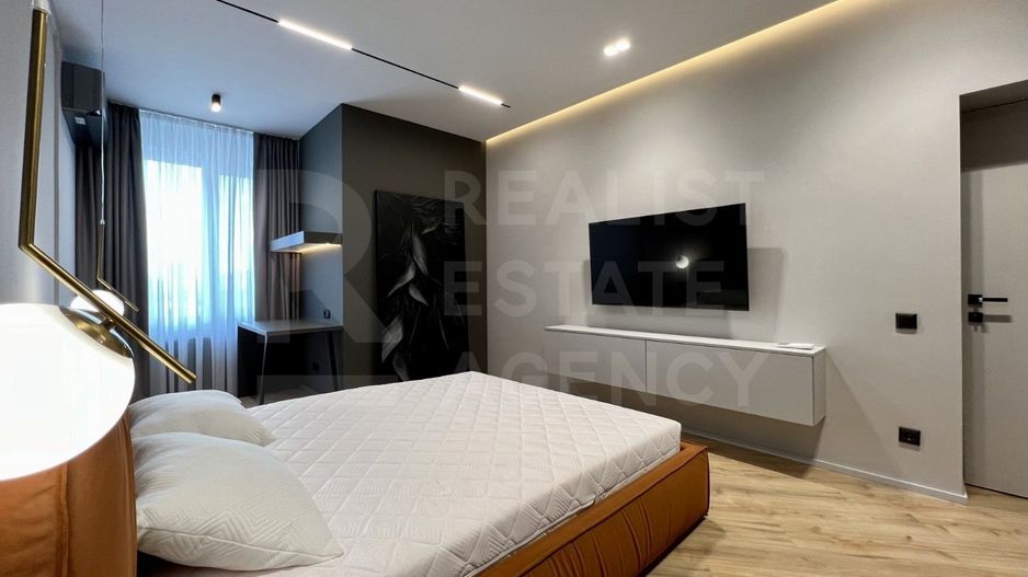 Vânzare, apartament, 2 dormitoare + living, strada Moara Roșie, Centru - Poză 7