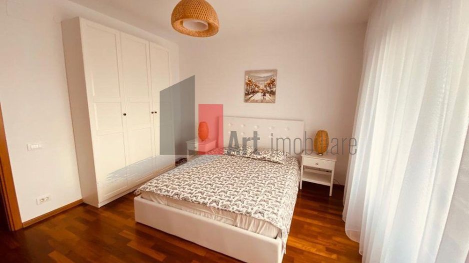 APARTAMENT 3 CAMERE - CENTRAL PARC - Poză 2