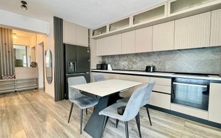 Prnthouse 3 camere | Scară interioară  | 2 balcoane - Poză 2