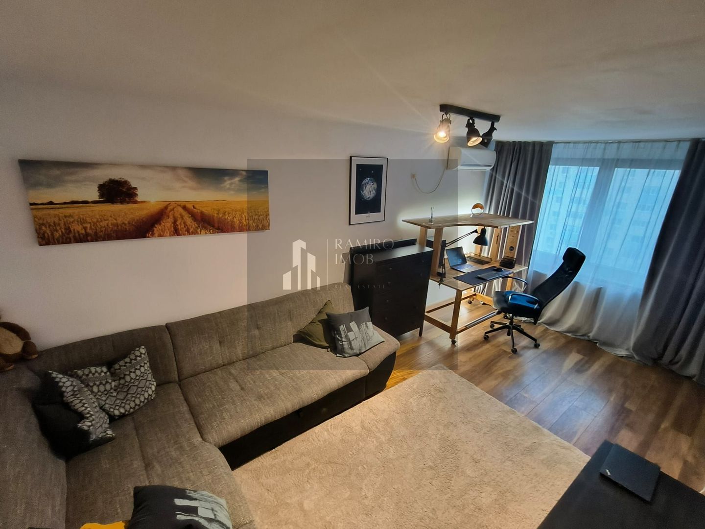 Apartament 2 camere decomandat/1982/Aparatorii Patriei Sector 4 - Poză 1