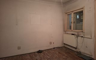 URGENT!, TEREN IN PROPRIETAE, RENOVATA IN 1996, NEGOCIABIL - Poză 7