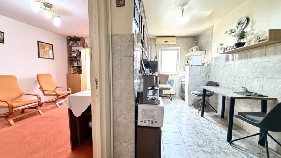 Lipovei | 3 Camere | Decomandat |  Etaj Intermediar | Centrala Proprie - Poză 4