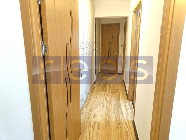 VANZARE APARTAMENT 3 CAMERE CENTRALA PROPRIE IANCULUI 67MP MOBILAT UTILAT - Poză 8