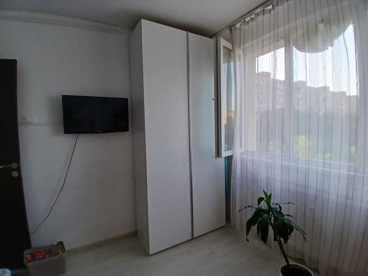 3 camere decomandat | 62 mp utili | Etaj 4/4 | Metrou Romancierilor - Poză 7