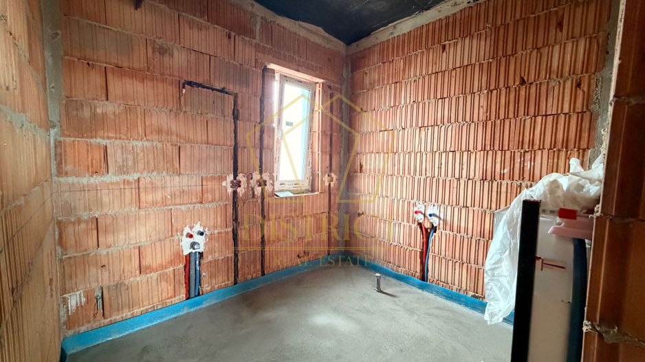 COM 0% Duplex cu 4 camere, despărțit prin camera tehnica | Mosnita Noua - Poză 14