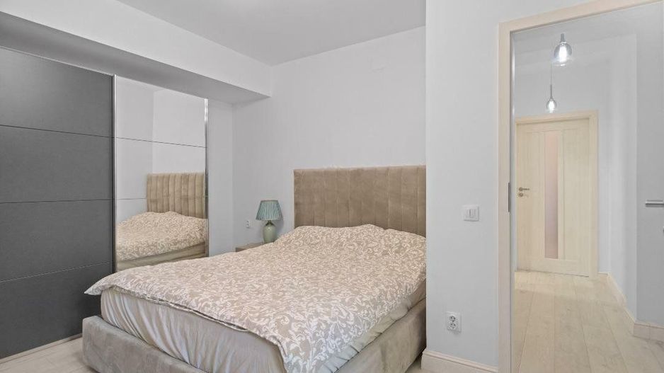 Apartament mobilat modern, 3 Camere, Piața Victoriei, Bloc Nou - Poză 8