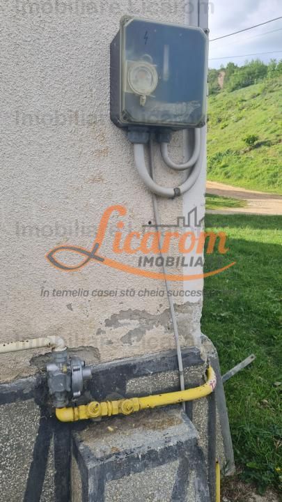 Vila P+E+Pod in Codlea zona cu aer curat,teren 1050 mp - Poză 14