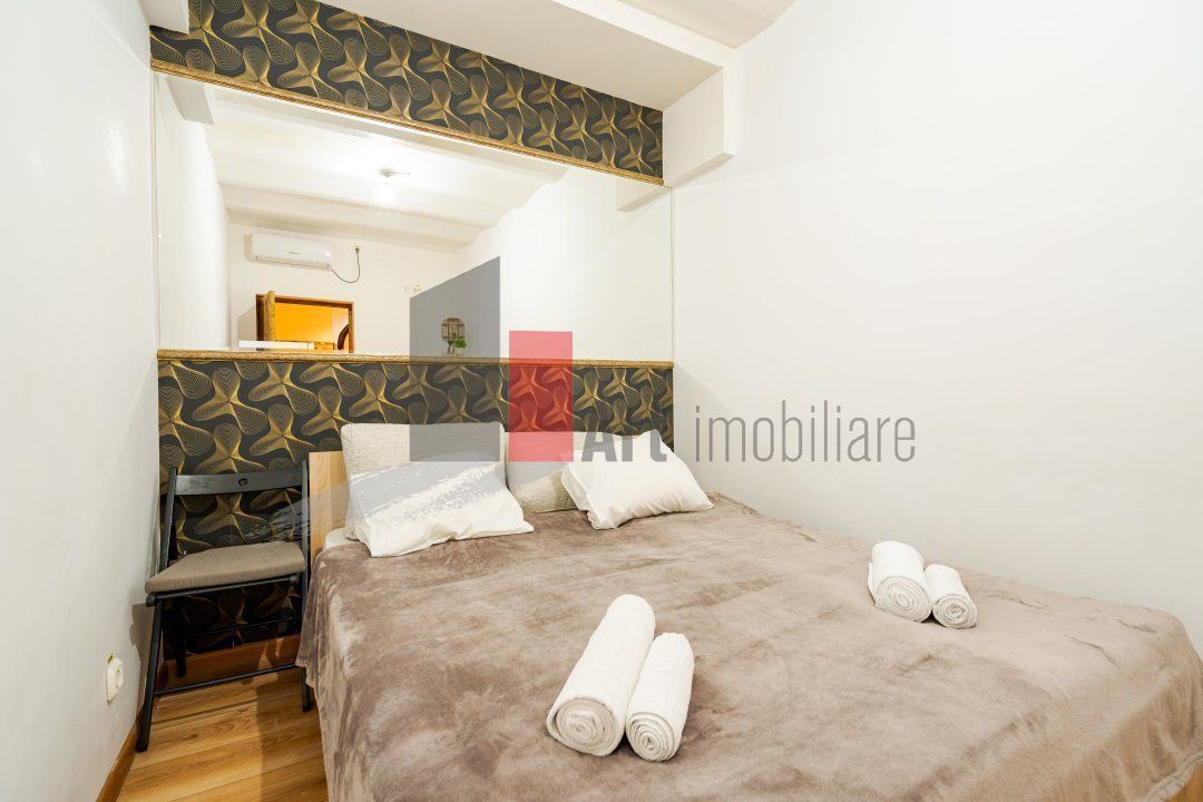 Vila S+P+1e+Ma arhitectura deosebita | zona Piata Romana/Amzei - Poză 13