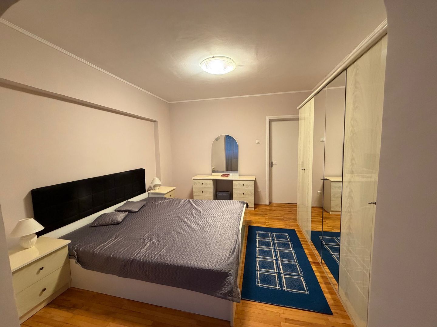 Apartament spatios cu trei camere, Vatra Luminoasa - Poză 4