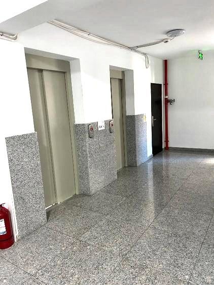 🚇 Închiriez Apartament cu 2 camere, la 50 m de metrou Mihai Bravu - Poză 4