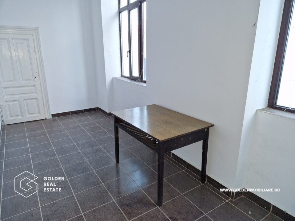 Apartament 3 camere renovat, ultracentral, etaj 3, cladirea Catedralei Catolice - Poză 7