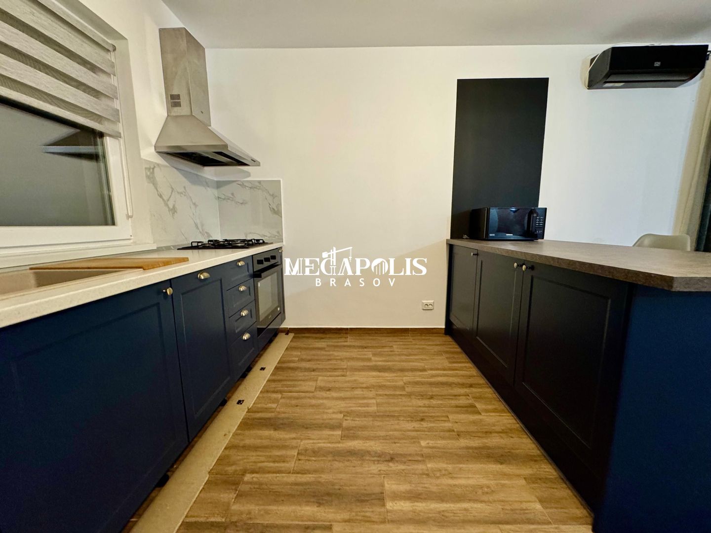 Casă 3 camere | Curte | Parcare | Pet Friendly | Sânpetru - Poză 8