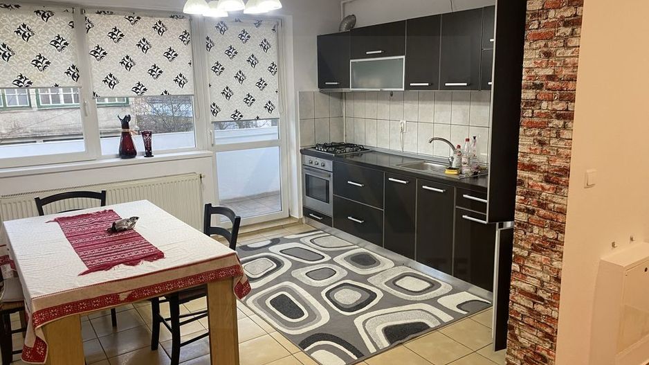 Apartament 2 camere 55 mp balcon 9 mp etaj 1 Petfriendly zona Tilisca - Poză 1