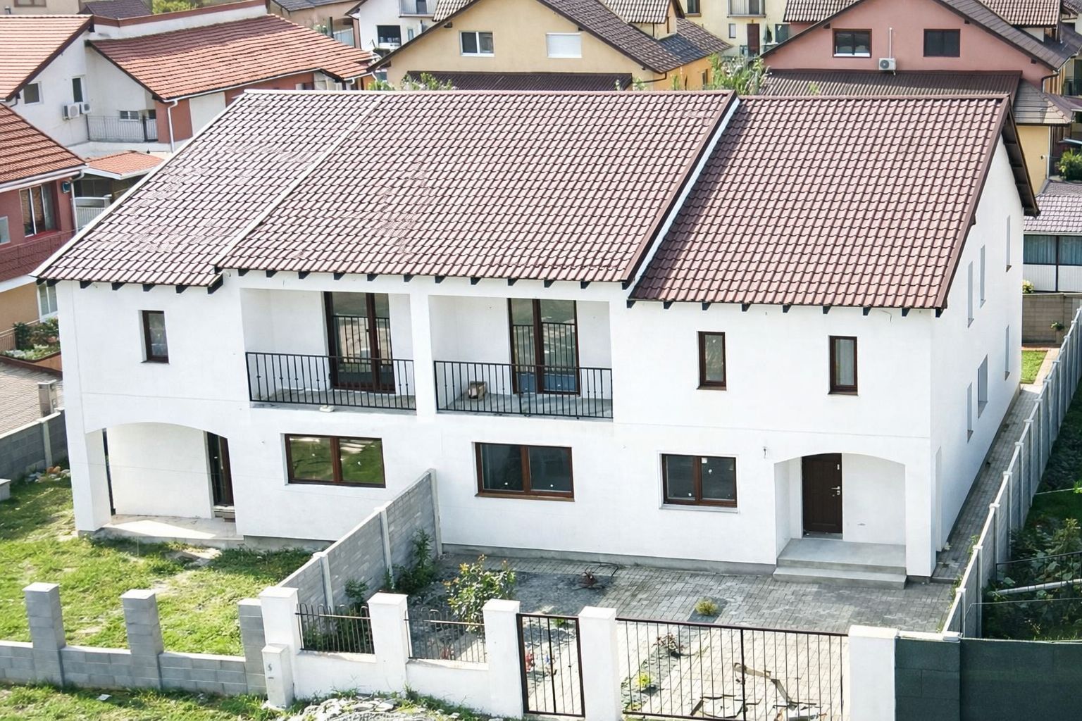 Duplex 5 camere – Moșnița Veche, lângă școală și liceu - Poză 2