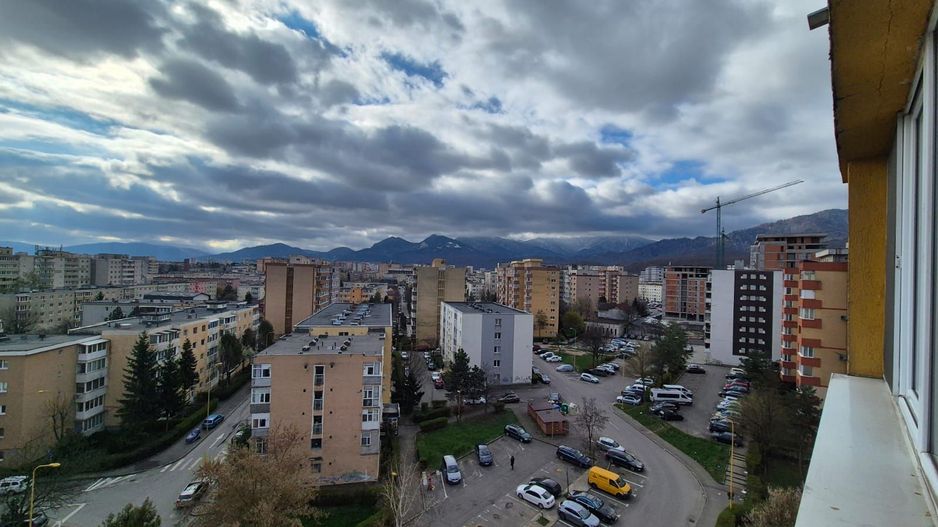 La 5 minute de Centru  - garsoniera spațioasă, pet friendly, priveliste frumoasă - Poză 1