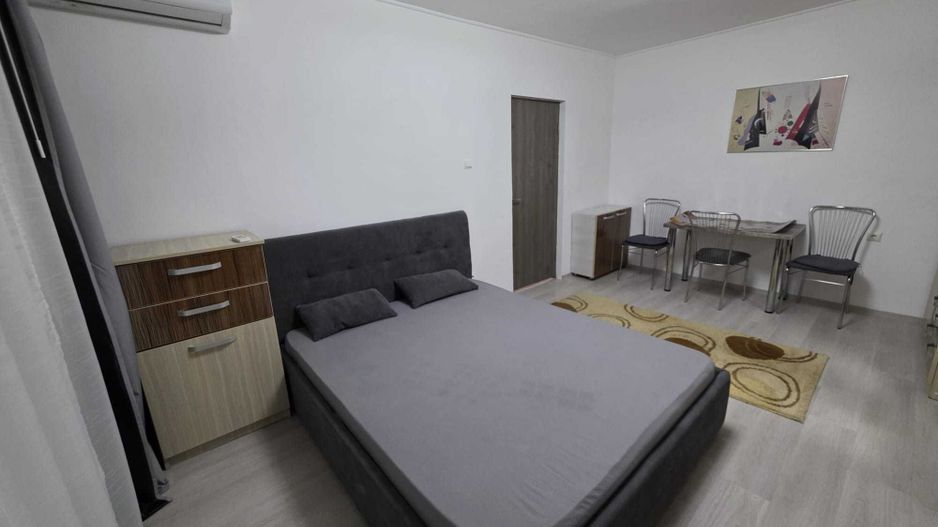 Închiriez garsonieră spațioasă, Auchan Vitan,  plan secund - Poză 2