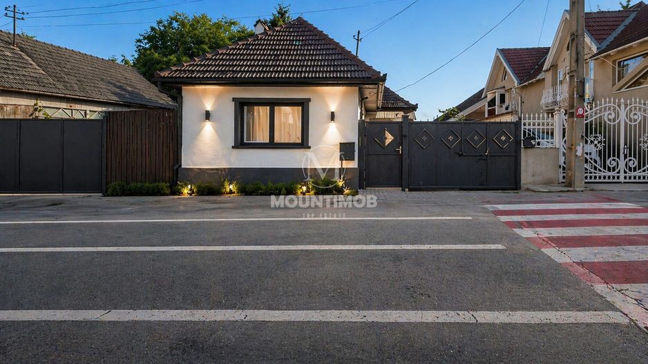 Casa 80 mp cu potential, curte proprie 446 mp renovatala interior - Poză 1