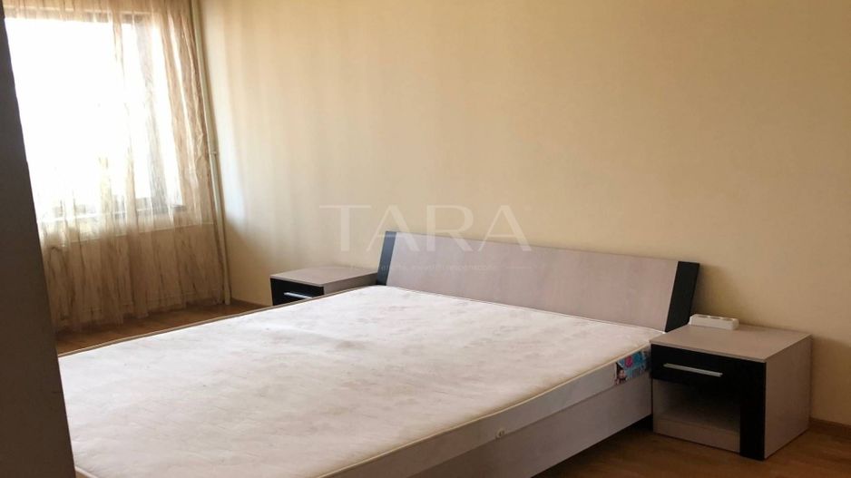 Apartament cu 3 camere, balcon închis 8mp, zona Diana, Gheorgheni. - Poză 5