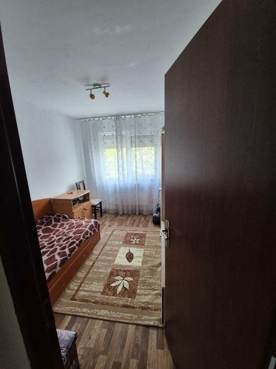 Sagului | 3 Camere | Etaj Intermediar | Centrala Proprie. - Poză 9