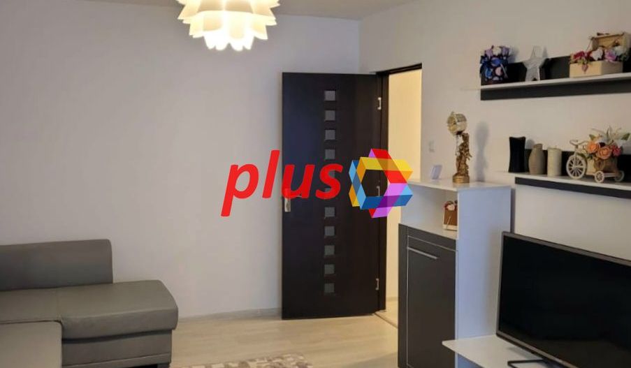 Apartament cu doua camere, zona Racadau 55 mp - Poză 1