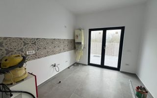 Casa parter -3 camere- Incalzire in pardoseala - Comuna Berceni - Poză 7
