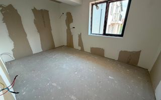 CASA INDIVIDUALA - 5 CAMERE, INCALZIRE PARDOSEALA , TEREN 420 COMIS 0% - Poză 6