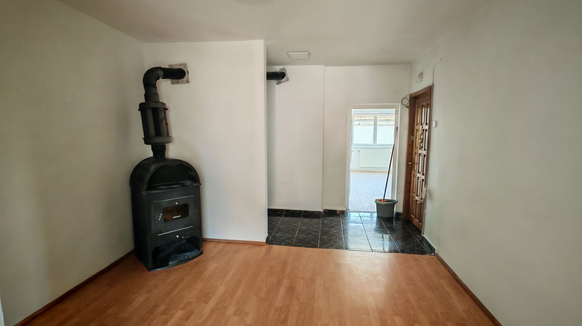 Apartament in vila,Bartolomeu,120 mp,3 camere,Spatiu depozitare 50mp - Poză 12