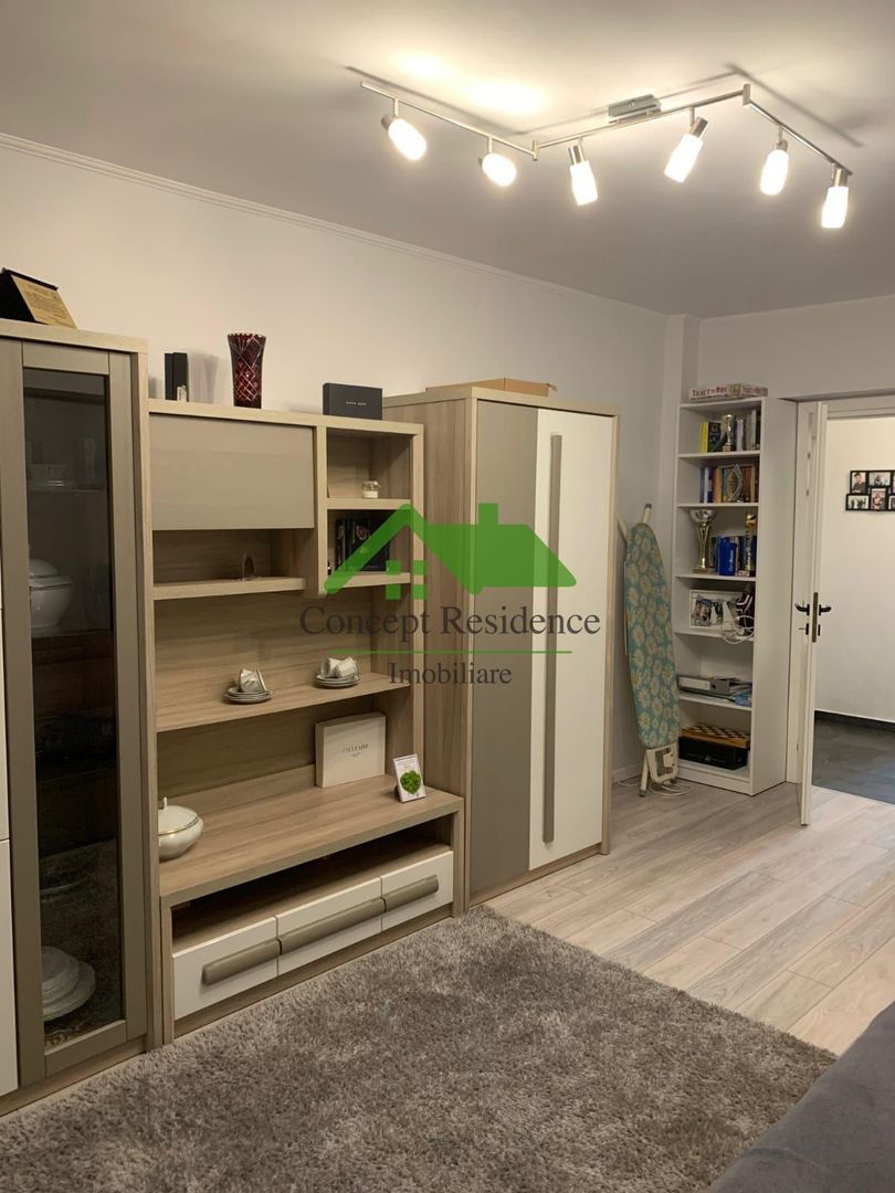 3 camere, bloc cu lift, renovat 2021 – zonă centrală - Poză 3