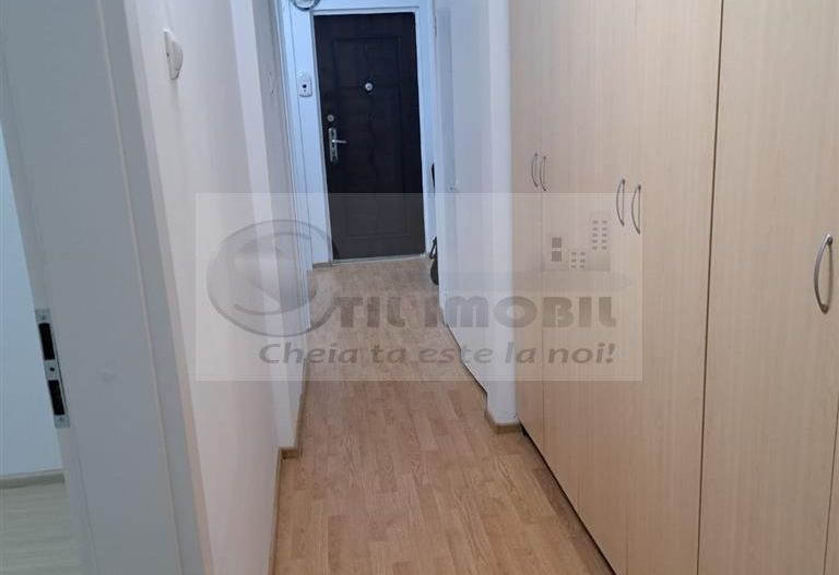 Apartament - 3 Camere Nicolina - 560 euro - Poză 3