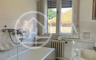 Apartament cu 3 camere de vanzare zona Muzeul Tarii Crisurilor Oradea - Poză 7