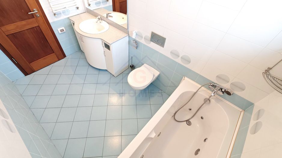 Casa spatioasa. Pretabil si pt. clinica, invatamant, camin varstnici. - Poză 34