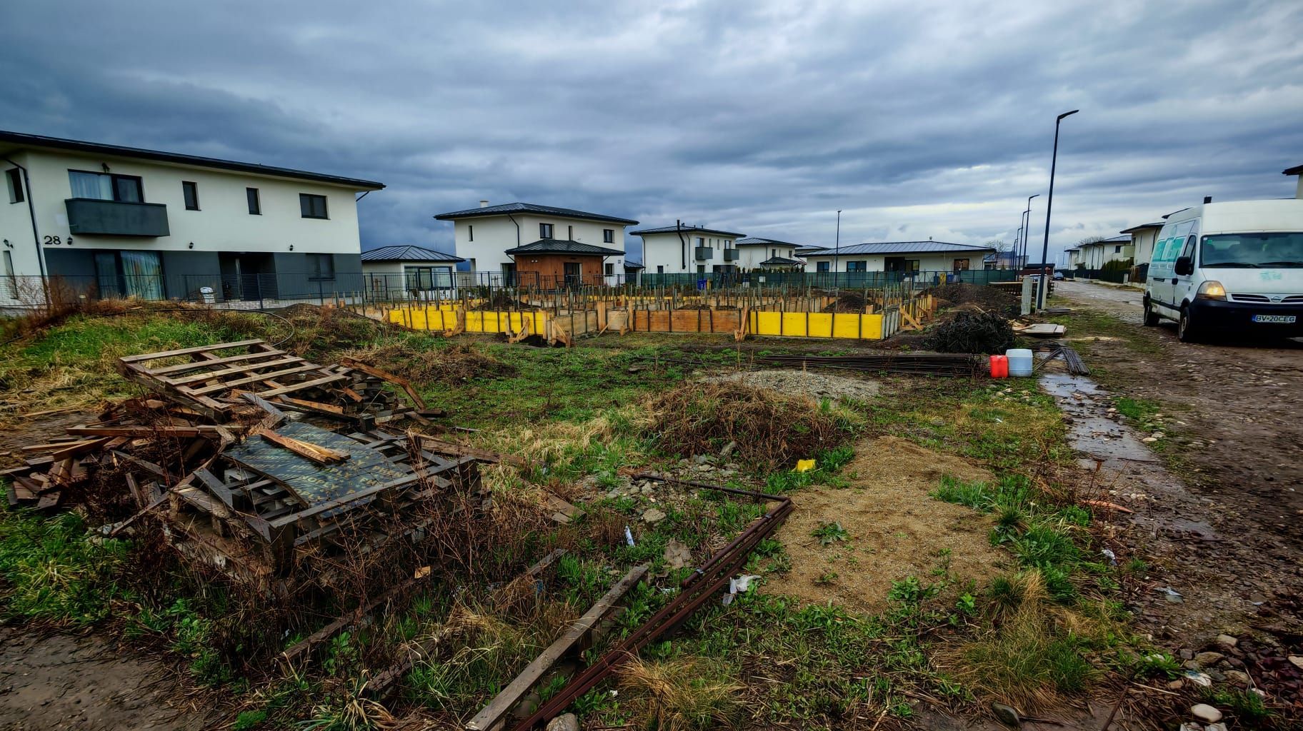 DIFERIT Haus ,Cristian,500 mp cu autorizatie,CASA IN CURS DE EXECUTIE - Poză 19