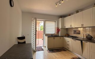 Casa moderna, mobilata complet  Sibiu - Poză 2