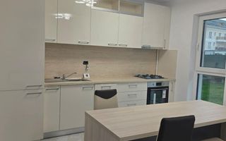 Apartament 2 camere, Tractoru, zona Coresi - Poză 3