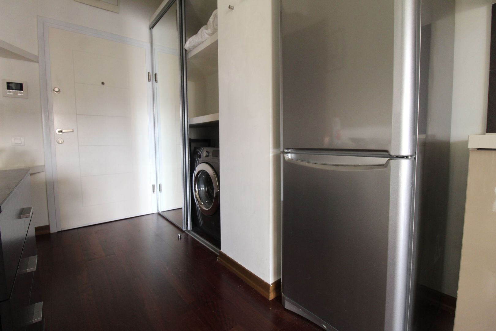Studio - Dristor - Piata Alba Iulia - 51 mp - terasa - parcare - Poză 1