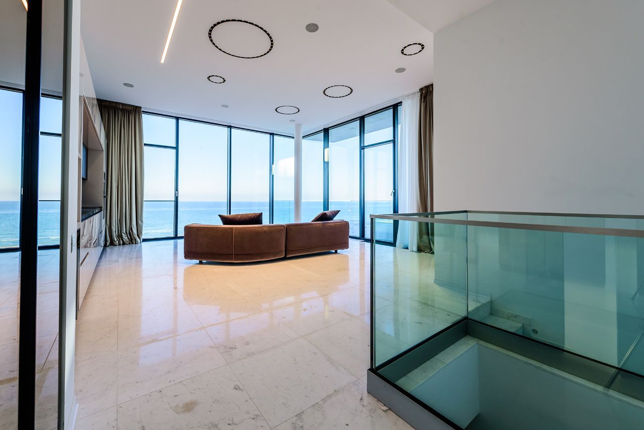 Apartament de 5 camere spațios, situat în zona Nord din Constanța - Poză 7