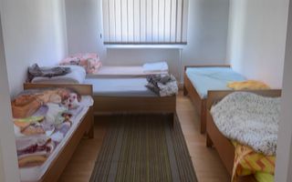 BLOC DE GARSONIERE P+4 SUPRAFAȚĂ UTILĂ 2135MP TEREN 2967 MP CĂMPULUNG - Poză 5